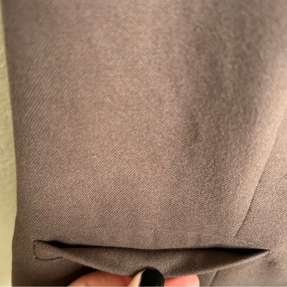 Reformation Delanie Top in Brown 12 - Picture 6 of 16